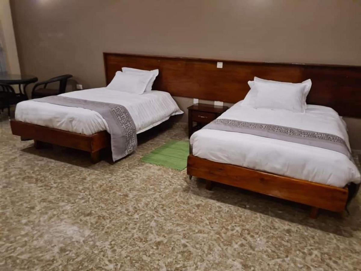 Bunyonyi Overland Resort Kabale 外观 照片