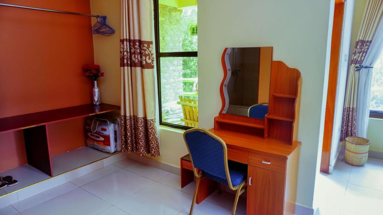 Bunyonyi Overland Resort Kabale 外观 照片